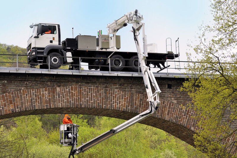 Bridge Inspection Vehicle