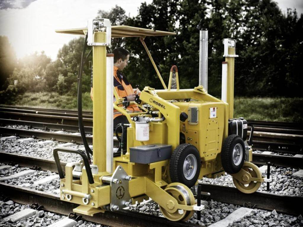 Lifitng machines