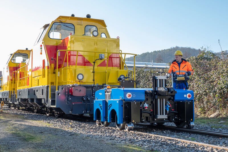 Zagro Battery Operated Rail Shunter